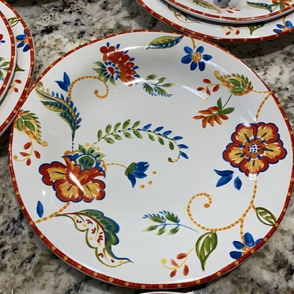 🔥Host Pick🔥 ❤️222 Fifth Porceline Dinner Set ❤️ - Picture 6 of 7